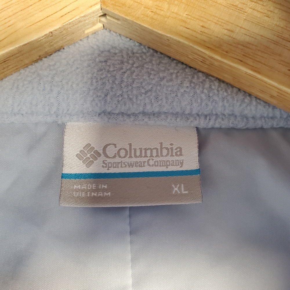 Columbia Women's Winter Vest, XL - Picture 3 of 5